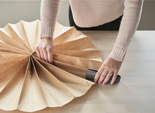 DIY paper rosettes easy to make rosettes!